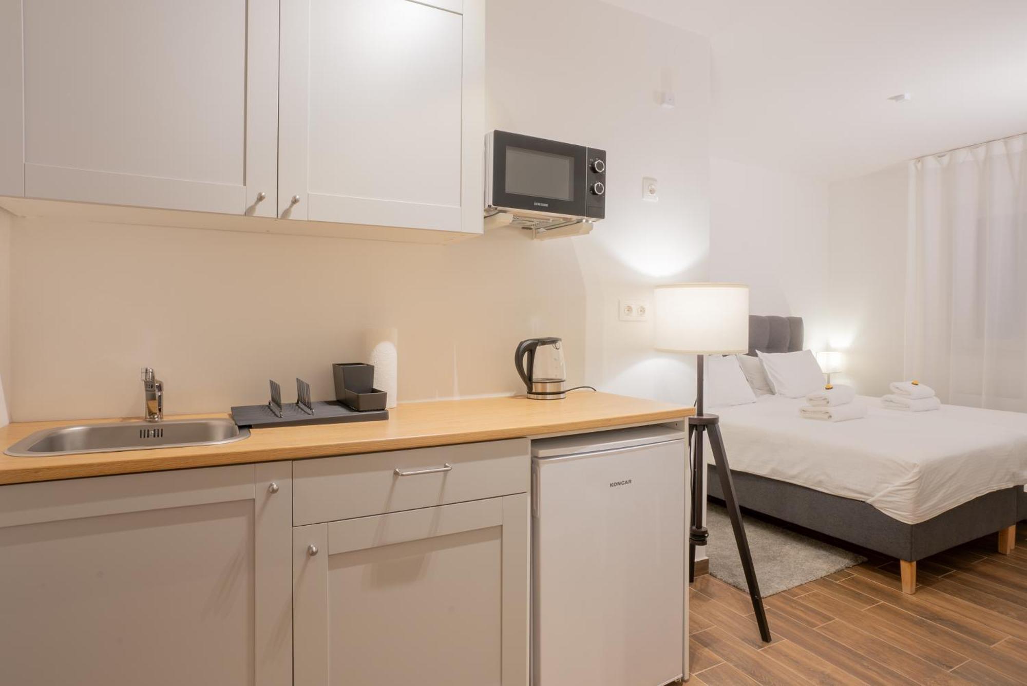 Goldberg Apartments โอซีเยก ภายนอก รูปภาพ